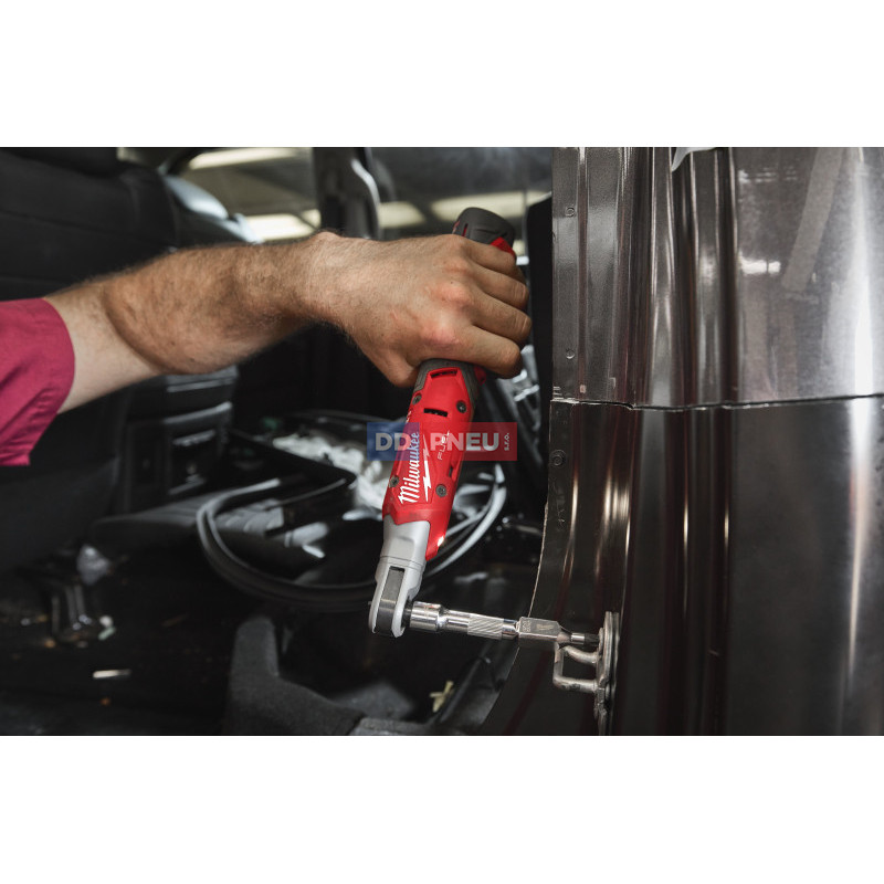 Aku račňa 3/8" Milwaukee M12 FIR38G2-252B