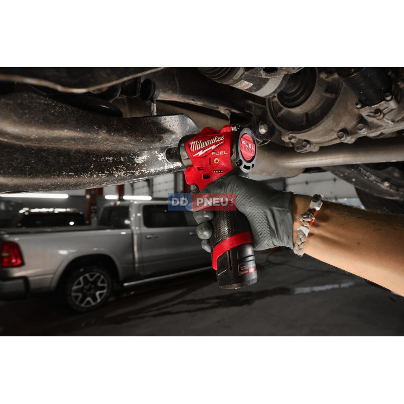 ku subkompaktný rázový uťahovač 3/8" Milwaukee M12 FSCIWF38-0 – bez batérie