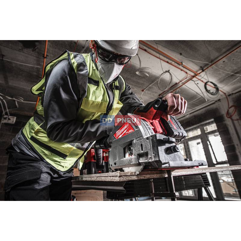 Aku ponorná píla na drevo a plast MILWAUKEE M18 FPS55-0P – bez batérie