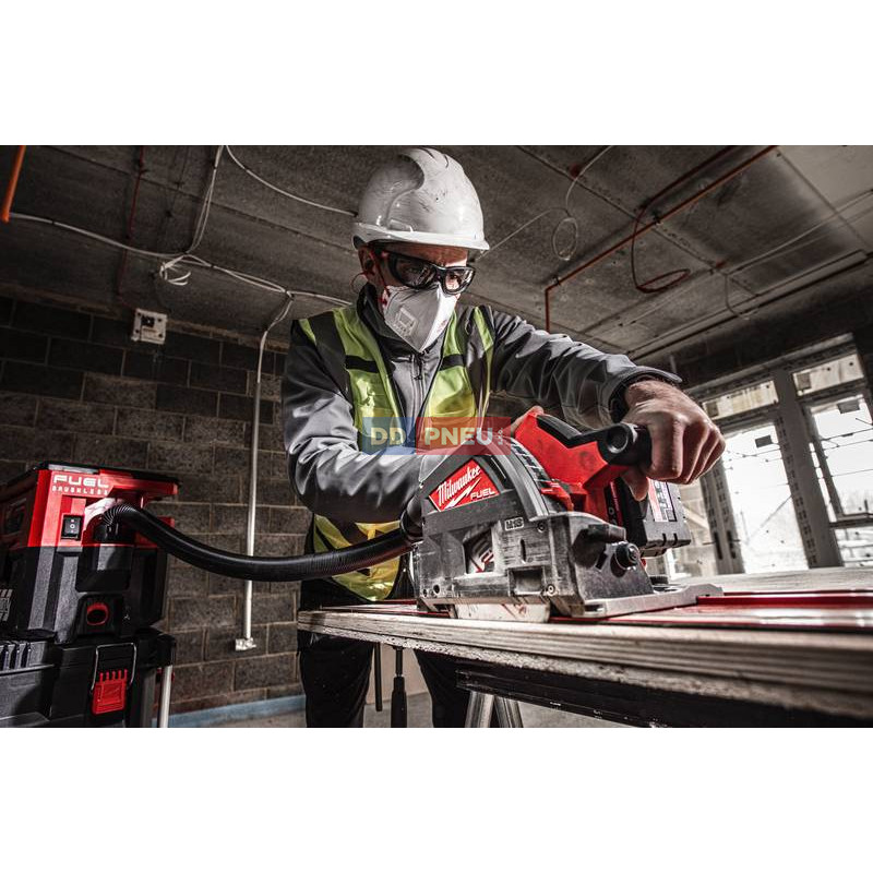 Aku ponorná píla na drevo a plast MILWAUKEE M18 FPS55-0P – bez batérie