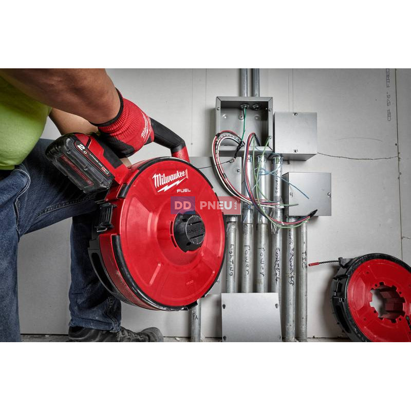 Akumulátorové naťahovacie pero Milwaukee M18 FPFT-202 30m NC Set