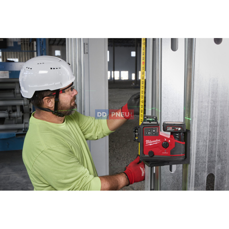 Zelený laser s automatickým zarovnaním 360 ° v 3 rovinách MILWAUKEE M12 A3PLO-401C