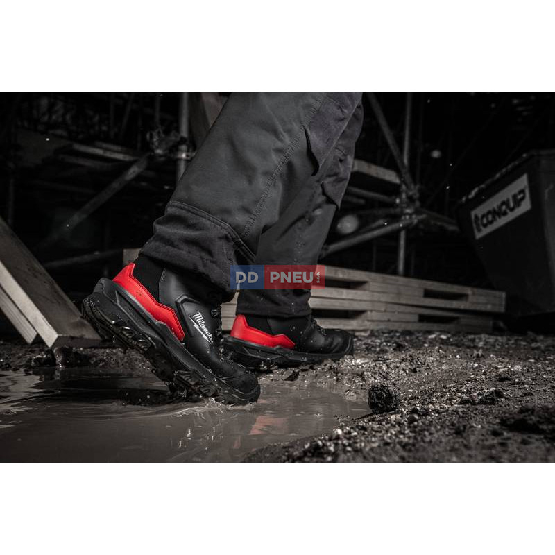 Bezpečnostné topánky MILWAUKEE Armourtred™ S7S 1H110111W – kožené, čierne, EU 43