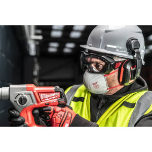 Ochranné uzavreté odvetrávané okuliare Milwaukee – číre, široké