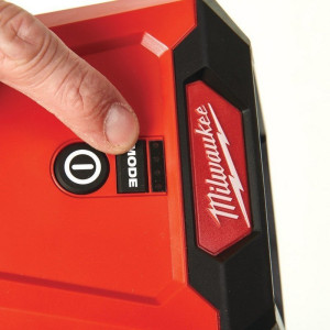 Aku led svietidlo MILWAUKEE M12 AL-0 – bez batérie Aku led svietidlo MILWAUKEE M12 AL-0 – bez batérie