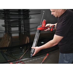 Aku vytlačovacia pištoľ 600 ml MILWAUKEE C18 PCG / 600T-201B